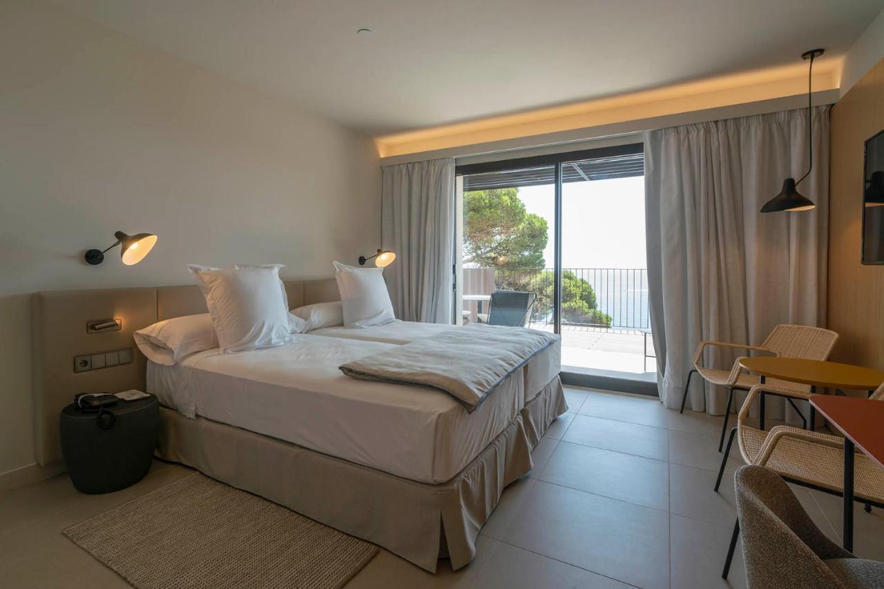 Parador De Aiguablava Fornells  Εξωτερικό φωτογραφία