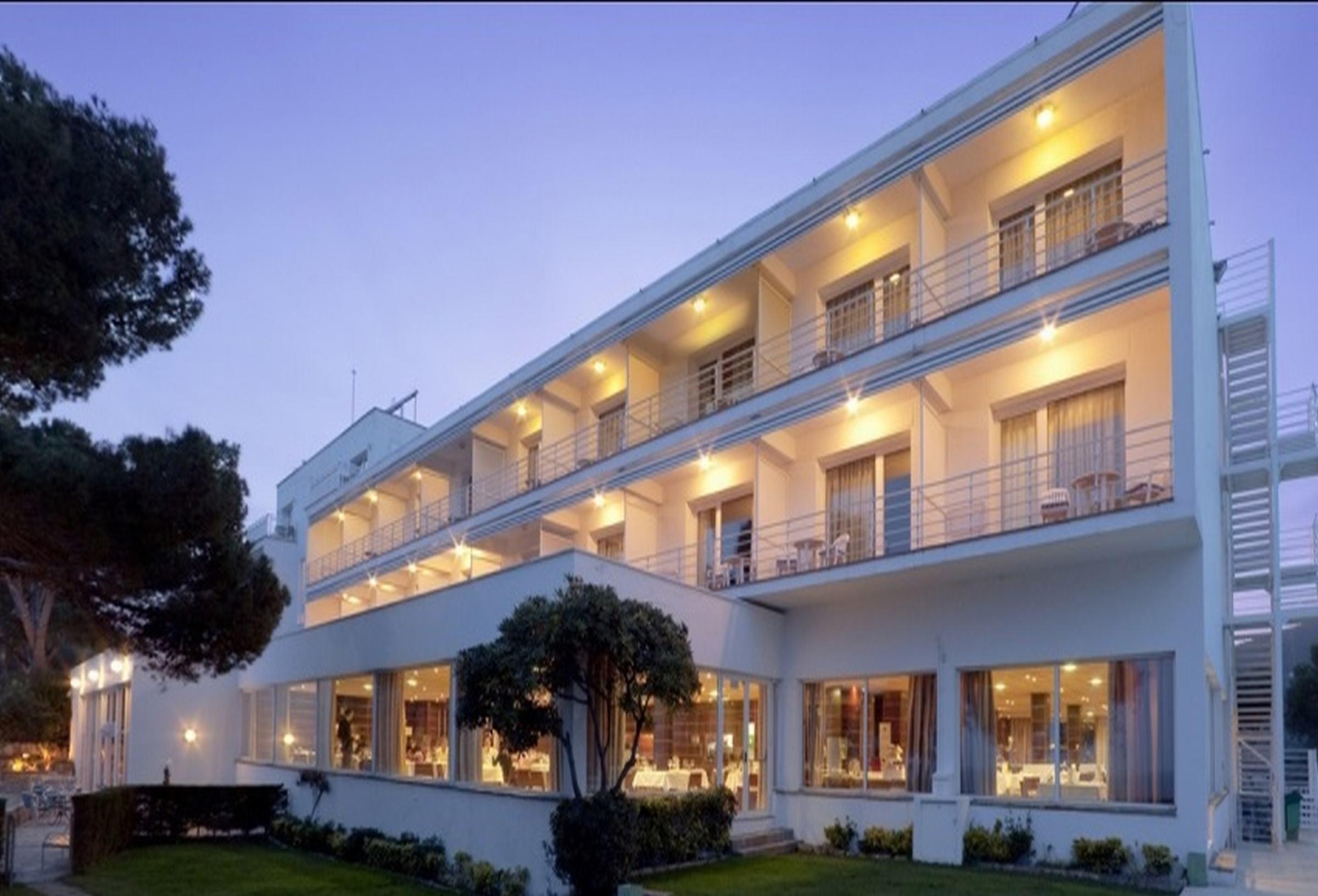 Parador De Aiguablava Fornells  Εξωτερικό φωτογραφία